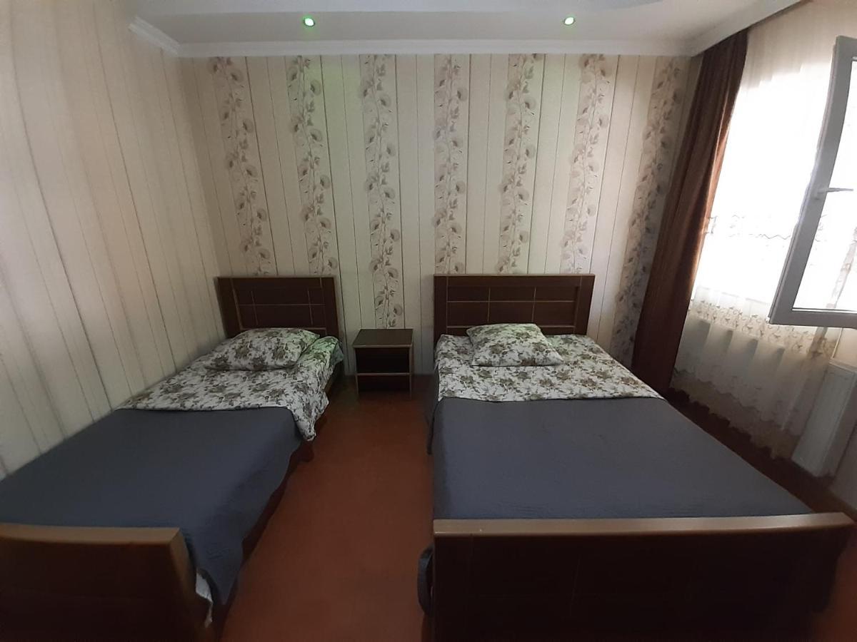 Hotel Selika Roustavi Extérieur photo