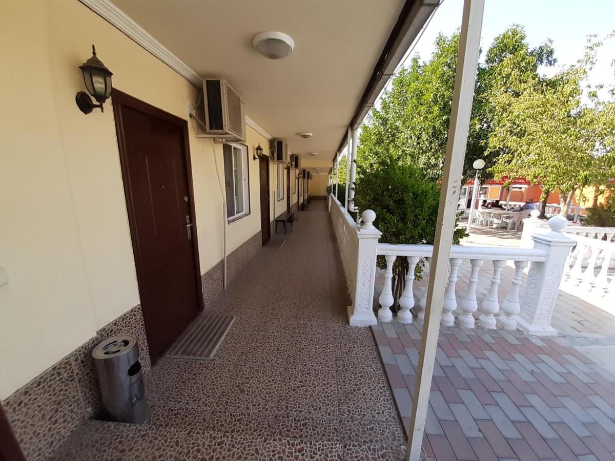 Hotel Selika Roustavi Extérieur photo